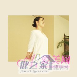  3组健身瑜伽减轻压力 再度成为灵气美女 