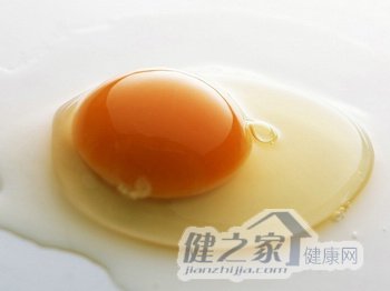 健康养生：不能与鸡蛋一起吃的食物 会致命