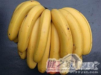 香蕉的功效与感化 常吃香蕉有助于睡眠(3)
