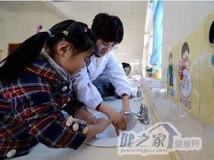 H7N9来袭，我们应该怎么样防范禽流感病毒？