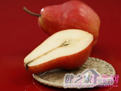 食疗养生:鸭梨最解腻 盘点梨子最养生吃法