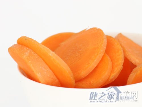  入夏病菌肆虐! 13种食品易滋生病菌 引发中毒 