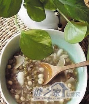 饮食养生：必知15种最清肠排毒美食