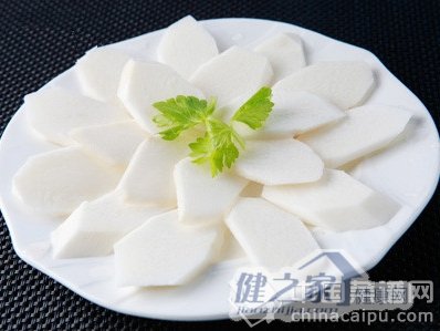 必知18种最牛的排毒食物